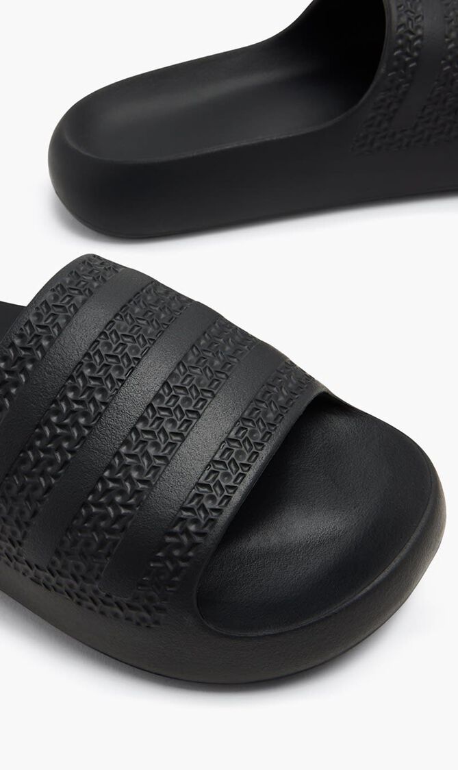 Adilette Ayoon Slides