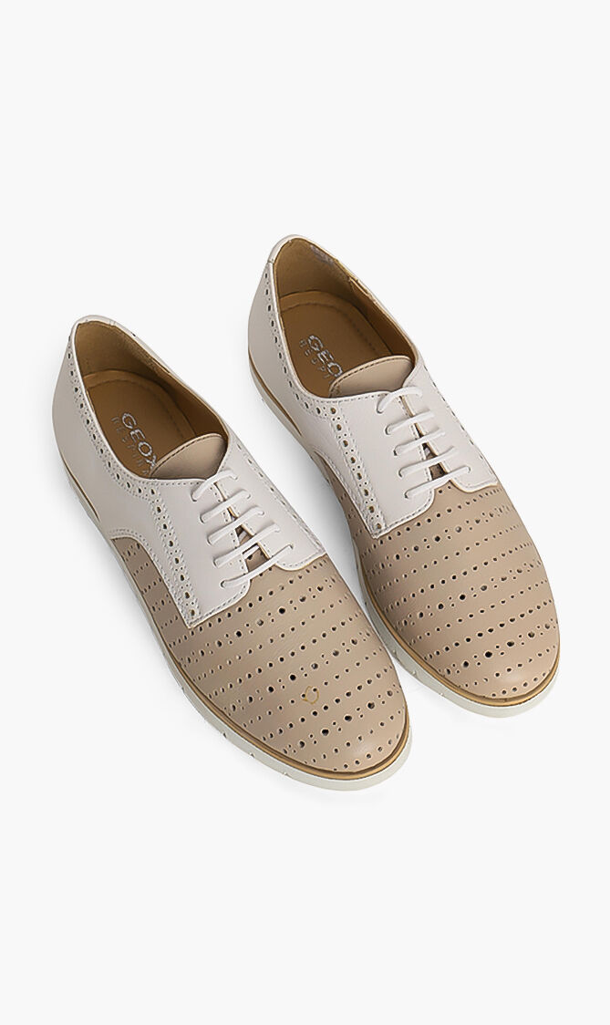 Kookean Perforated Leather Derby