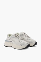 KOMET-LO LACE RUNNER