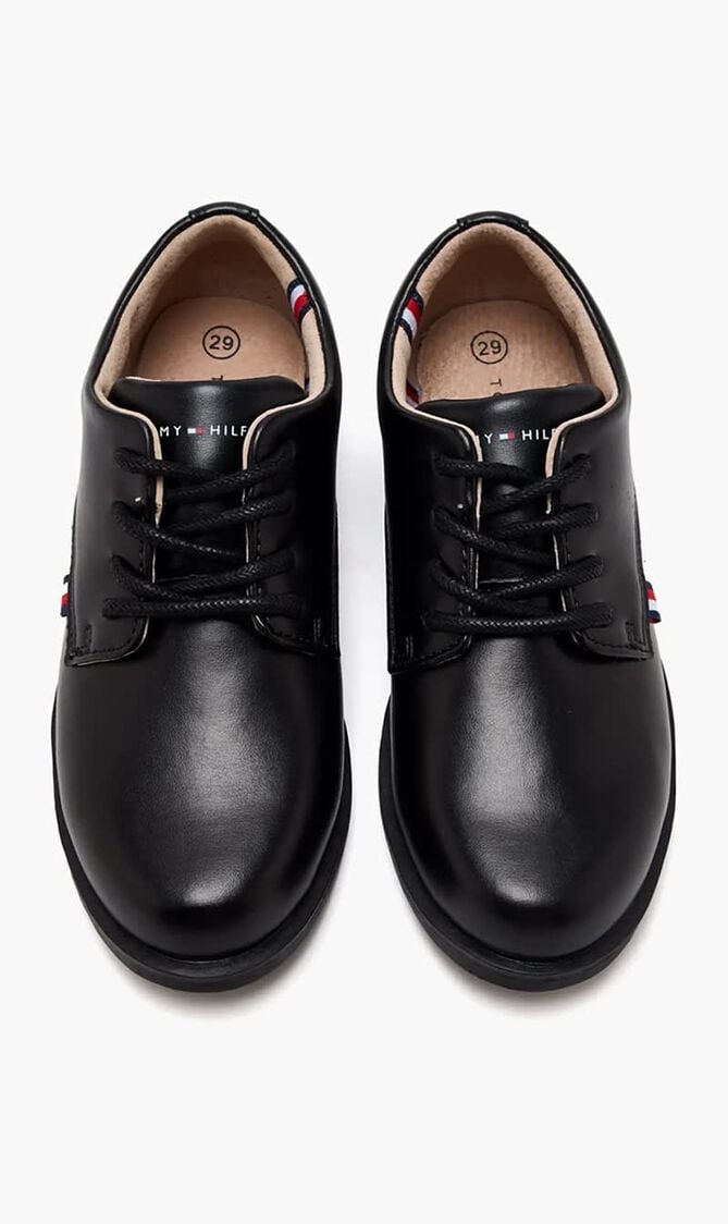LOW CUT LACE UP SHOE BLACK