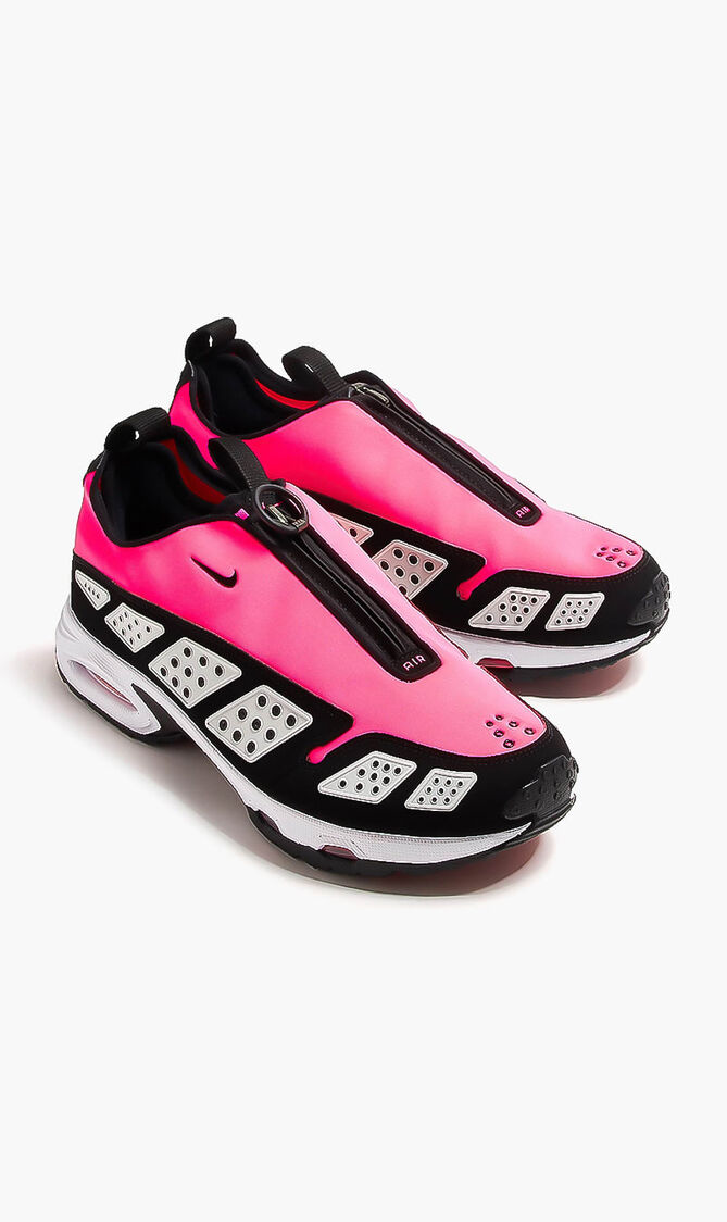 Air Max SNDR Hyper Pink and Black Sneakers