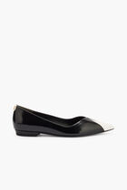 TRIANGLE POINTED FLAT