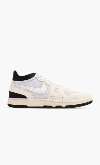 NIKE ATTACK SP