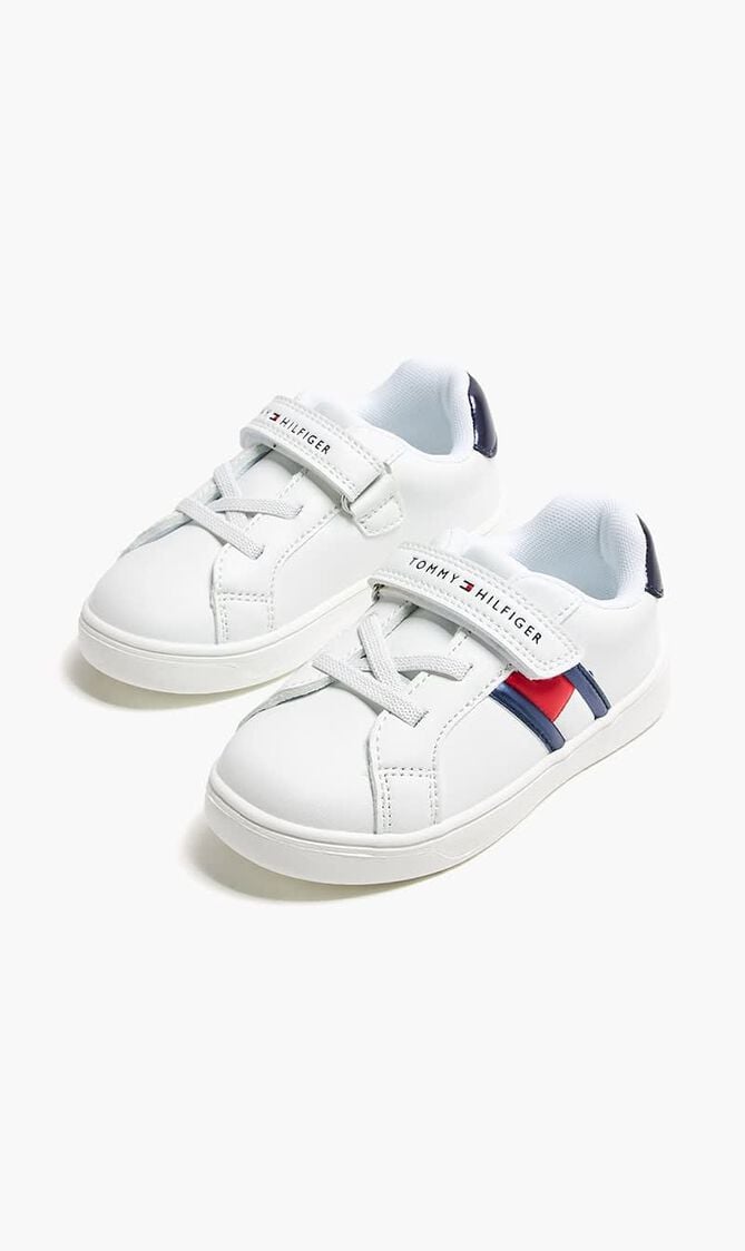 Logan Sneakers Logan Sneakers