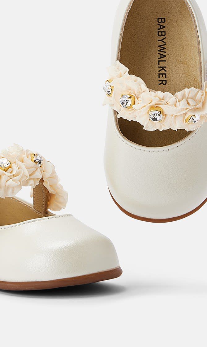 CRYSTALS EMPELLISHED FLOWERS