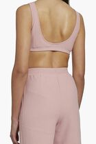 بلوزة قصيرة ناعمة