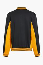 سترة برقبة على شكل حرف V سترة برقبة على شكل حرف V