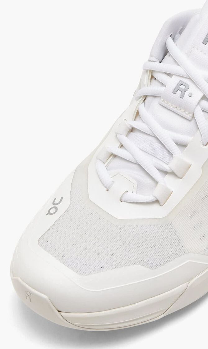 The Roger Advantage Pro Sneakers