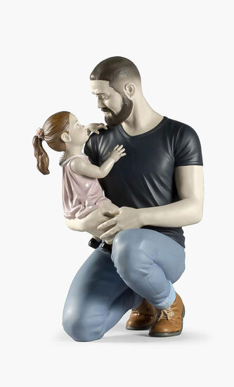 In Daddy'S Arms Figurine