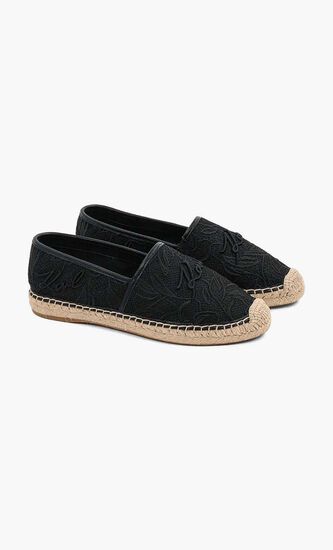 KAMINI ORCHID LACE SLIP ON