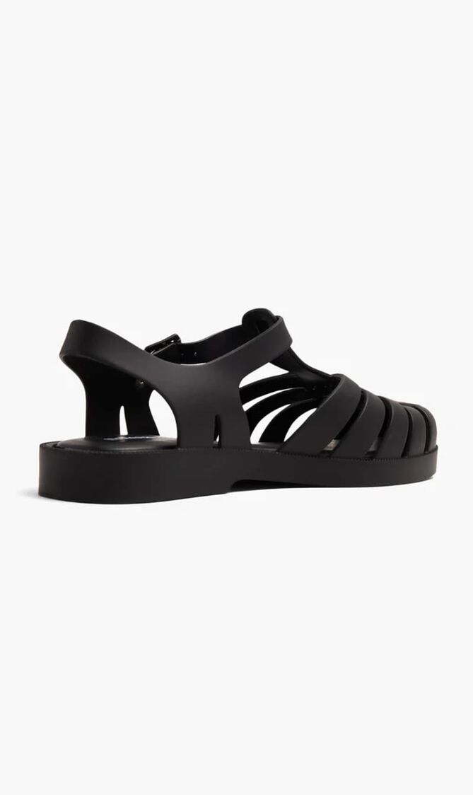 Possession sandals