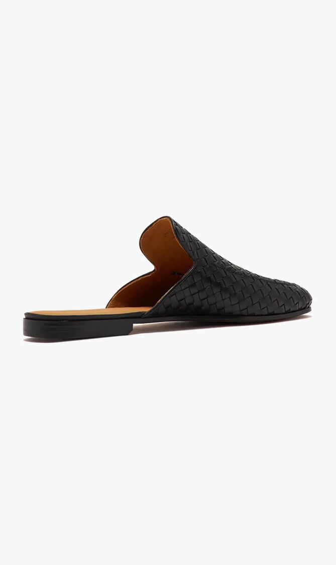 Woven leather slippers