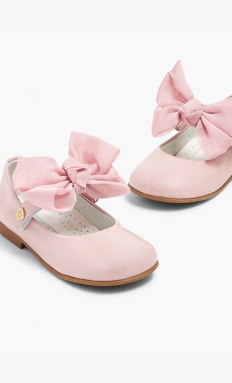 Bow Ballerinas