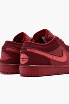 Air Jordan 1 Low SE Sneakers