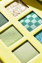 Essence Positive Vibes Only Eyeshadow Palette 01 Essence Positive Vibes Only Eyeshadow Palette 01