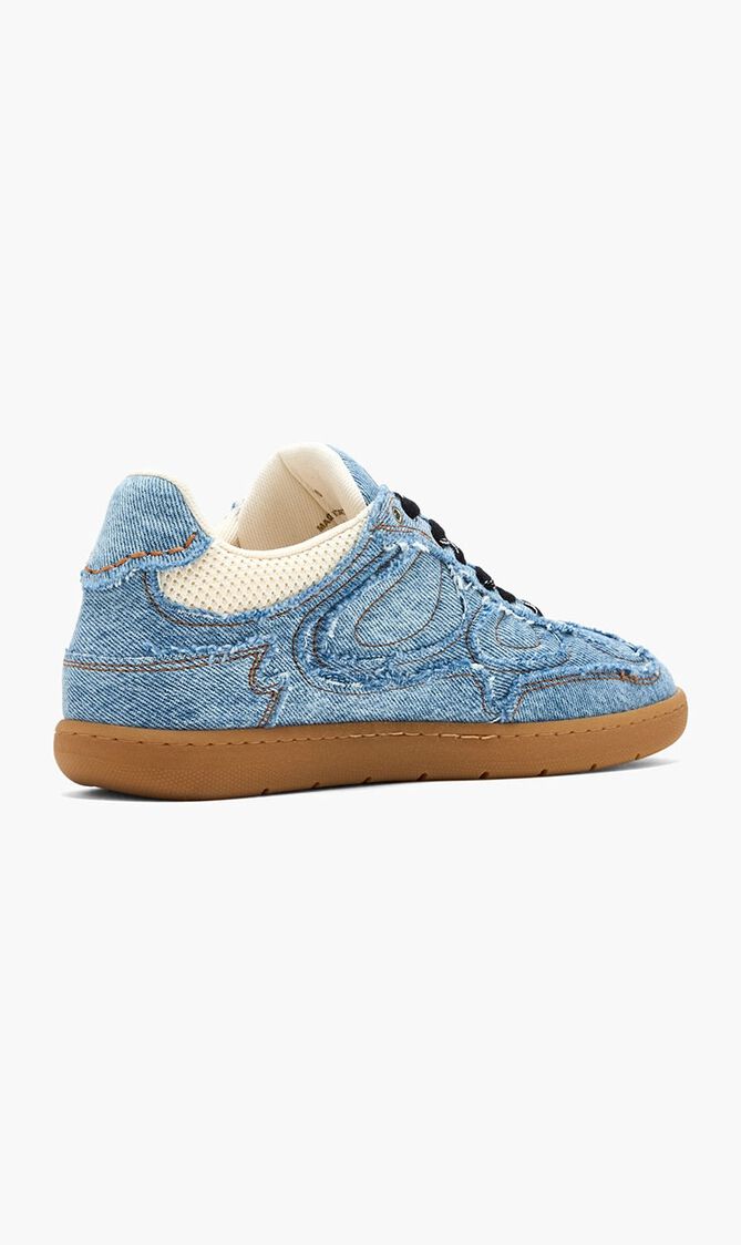 08 Sneakers