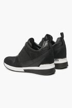 MAVEN SLIP ON TRAINER