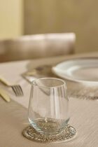 طقم بيفل مؤلف من أربع قواعد للأكواب بلون فضي