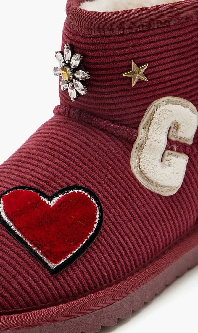 BOOT VELVET AND PATCHES
