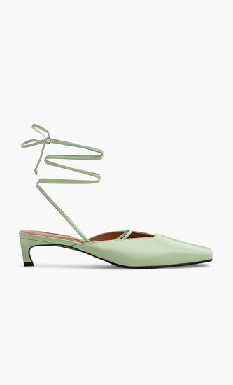 Piping Strap Kitten Heels