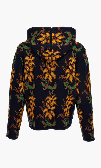 KNITWEAR