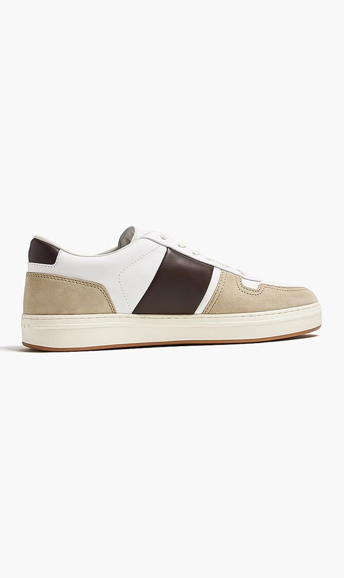H668 Sneakers