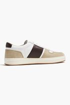 H668 Sneakers