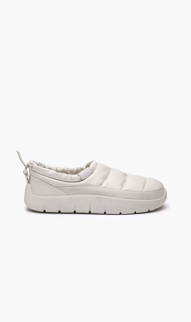 Nylon Serve Slipper