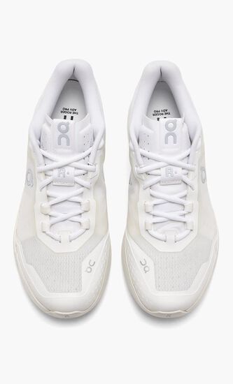 The Roger Advantage Pro Sneakers