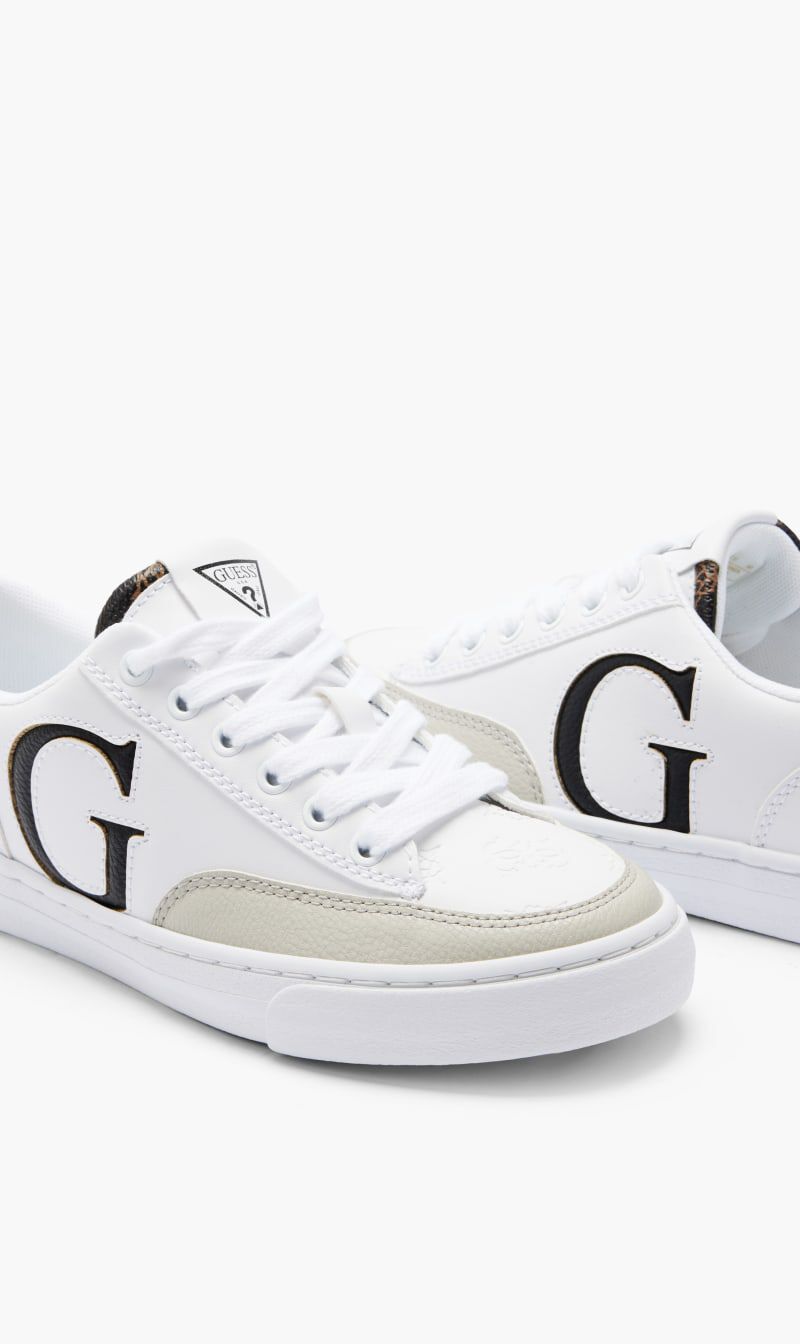 Guess converse shoes 2025