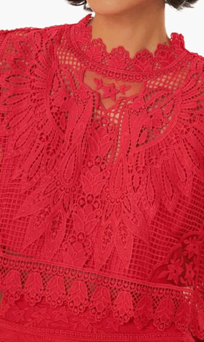 Toucan Guipure Sleeveless Top