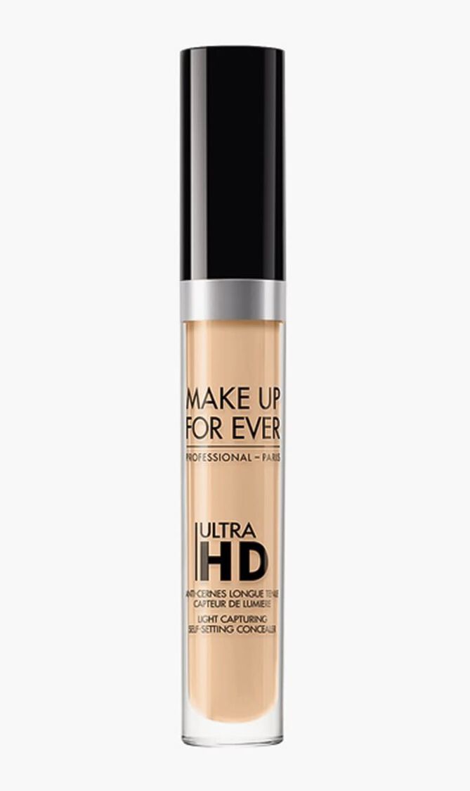 Light Capturing Self-Setting Concealer, 25 Sand