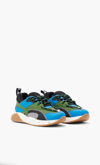 TRAINERS