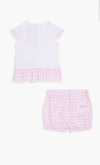 Set of light wear T-shirt and shorts