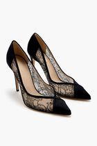 Nora Pumps