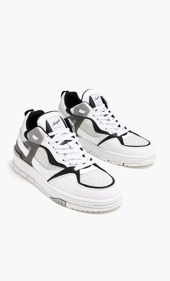 Astro Sneaker