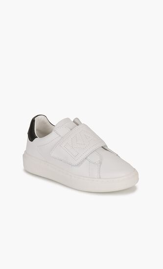 TRAINERS