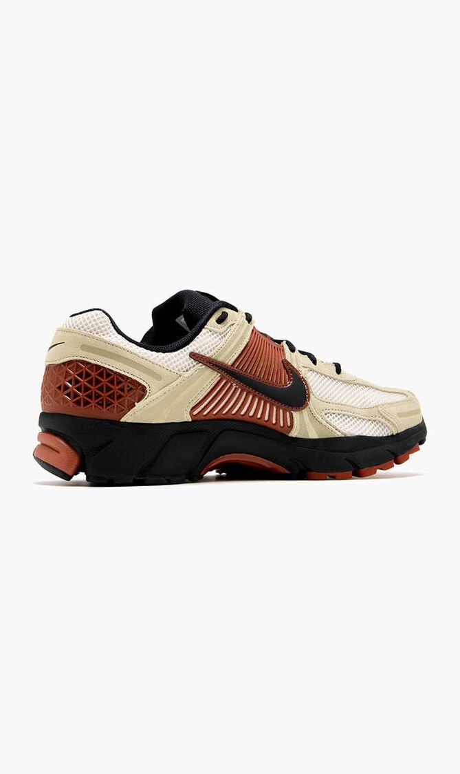 Zoom Vomero 5 sneakers