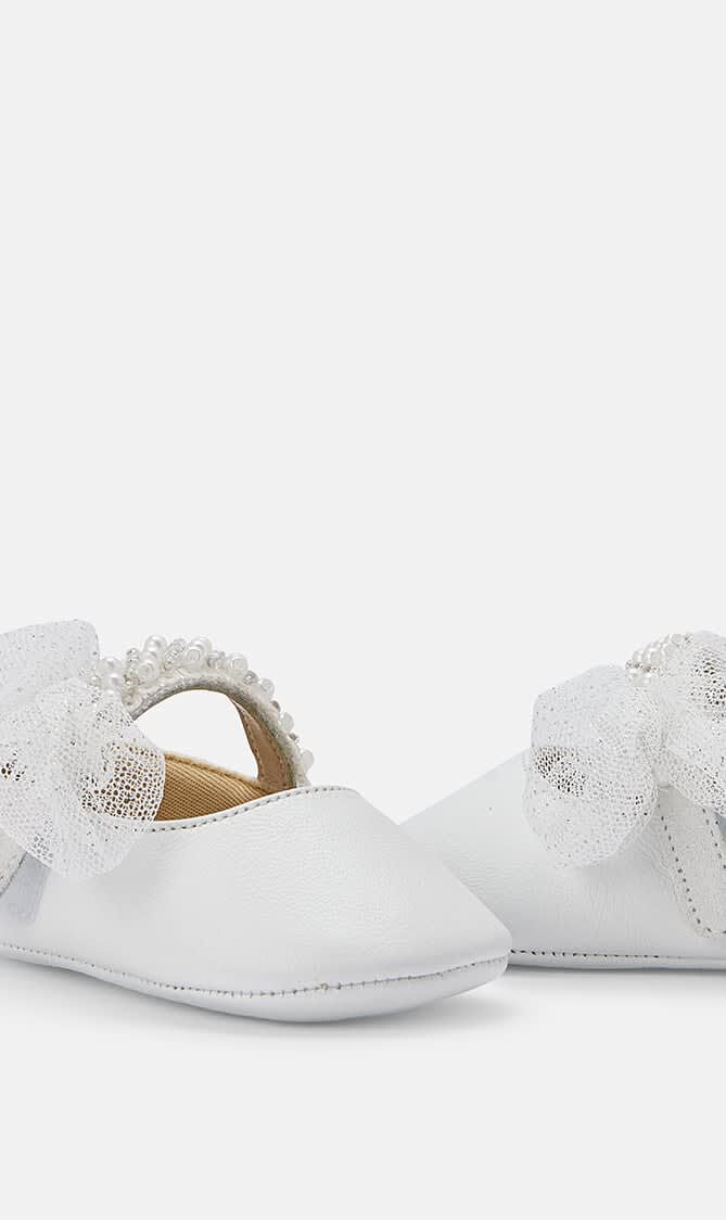 TULLE PEARLS HANDMADE DECORATED SINGLE STRAP VELCRO LEATHER BALLERINAS