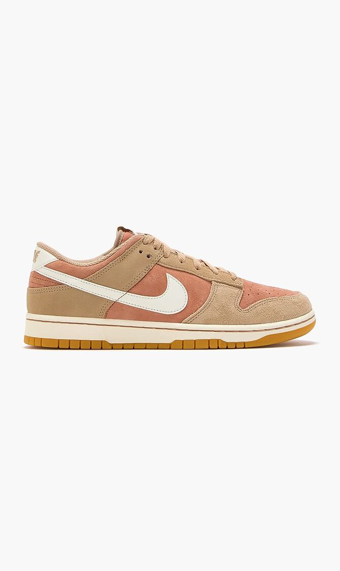 Dunk Low SE Hemp Sneakers