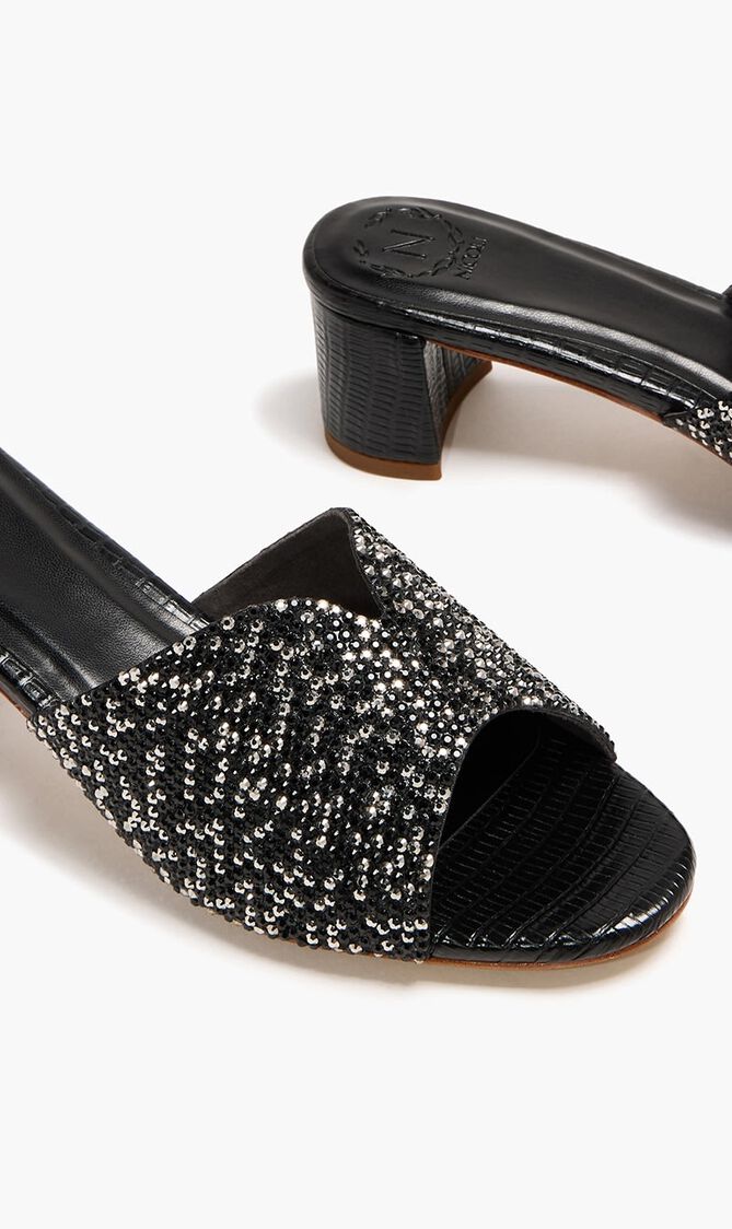 Alessia Sandals