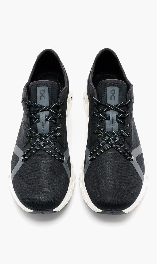 Cloud X 4 AD Sneakers