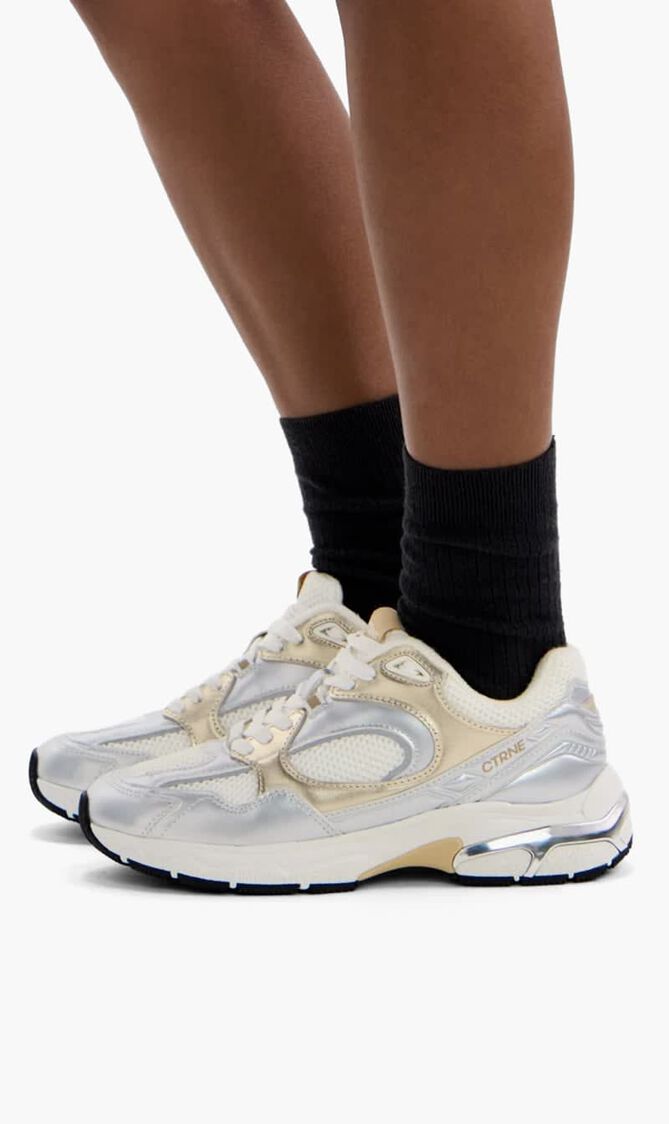 THE ABUNDANCE SNEAKER