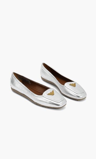 Solid Slip On
