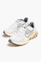 Zoom Vomero 5 Sneakers
