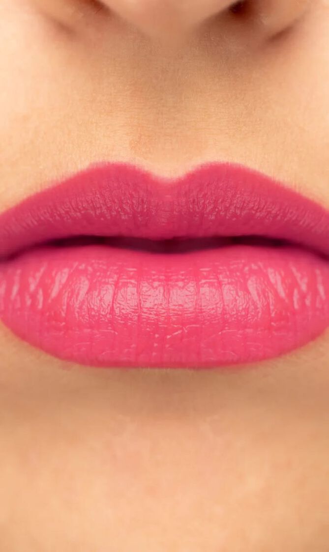 Unforgettable Lipstick, Engima Shine