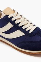 OASIS RUNNER W
