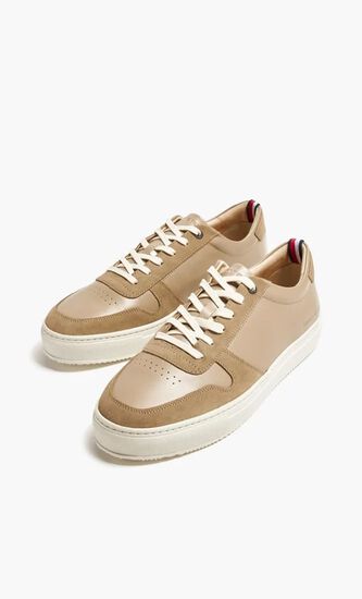 PREMIUM CORPORATE LT