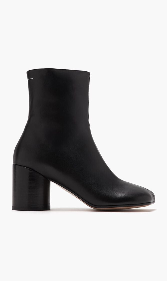 ANKLE BOOT