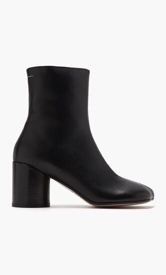 ANKLE BOOT